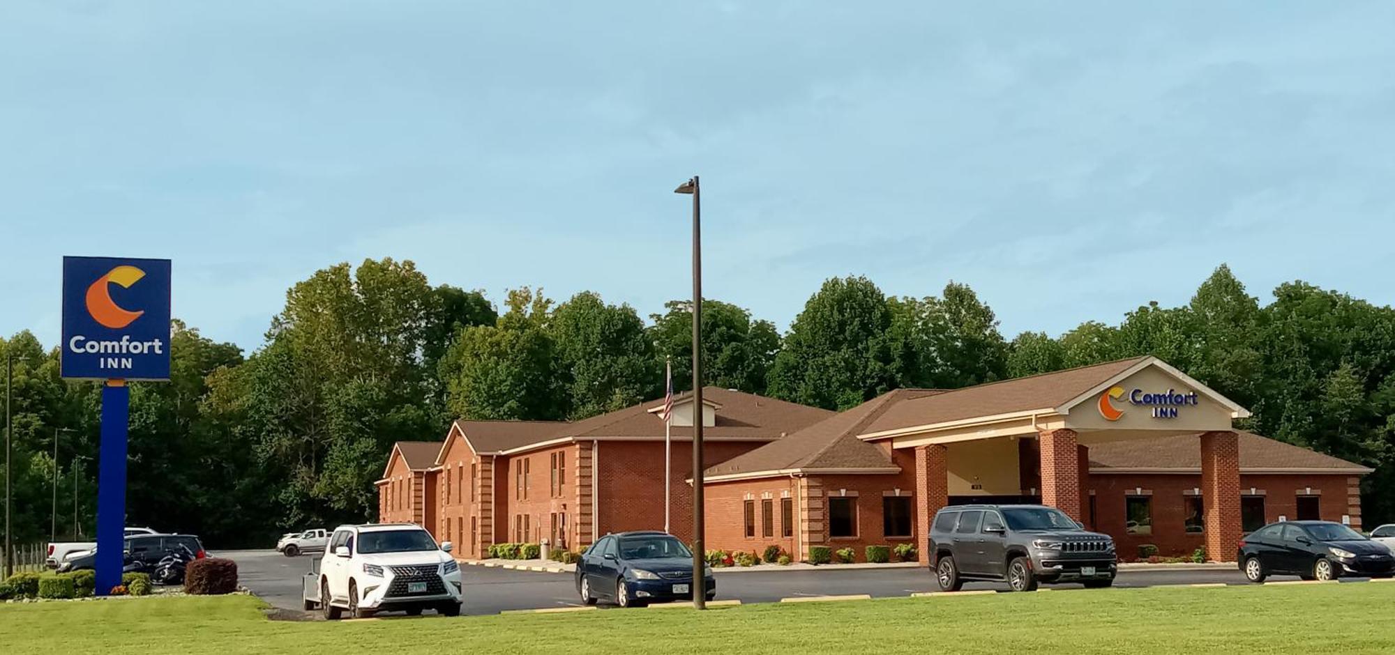 Comfort Inn Near Downtown & Blue Ridge Pkwy Marion Exteriör bild