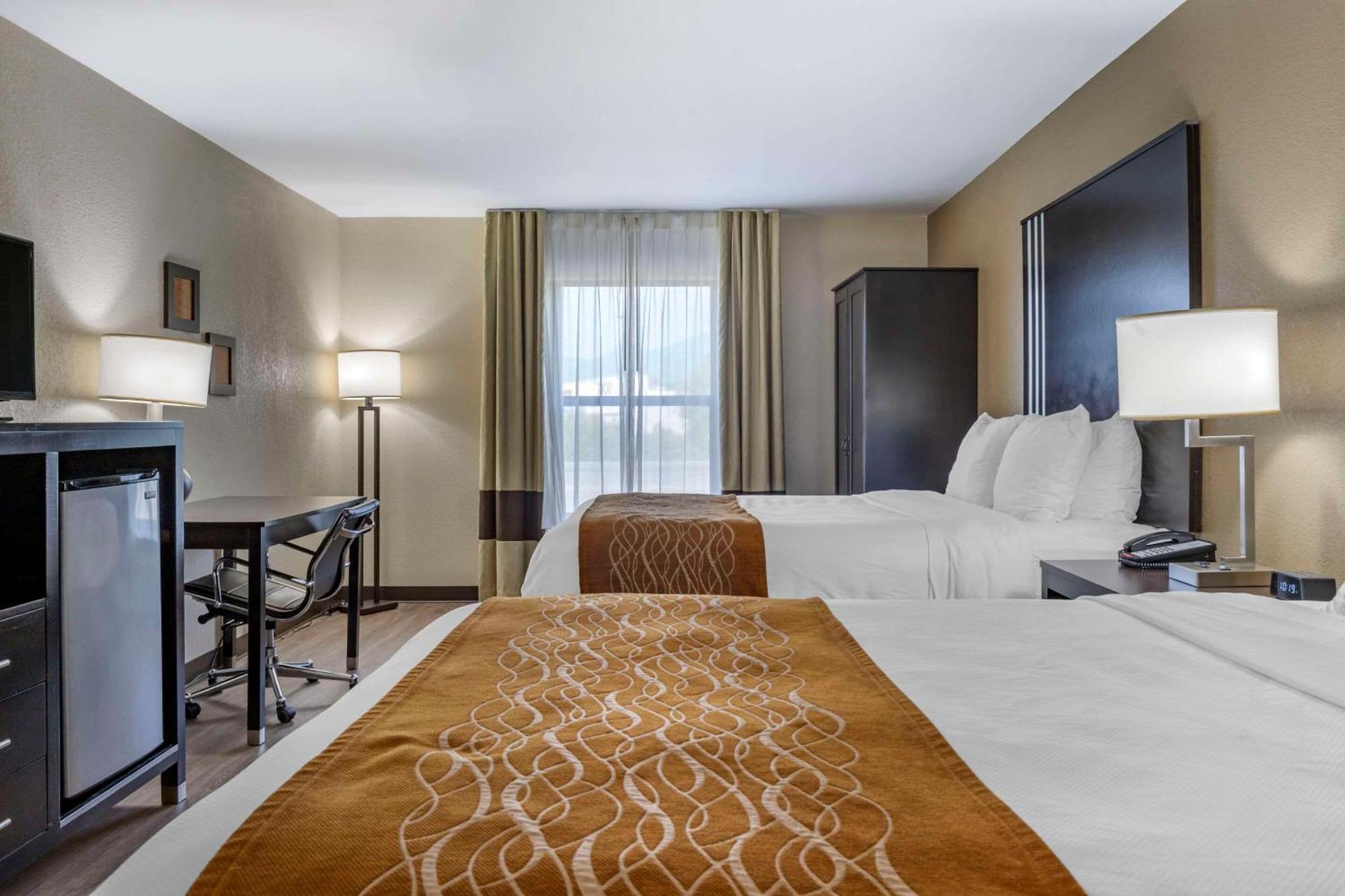 Comfort Inn Near Downtown & Blue Ridge Pkwy Marion Exteriör bild