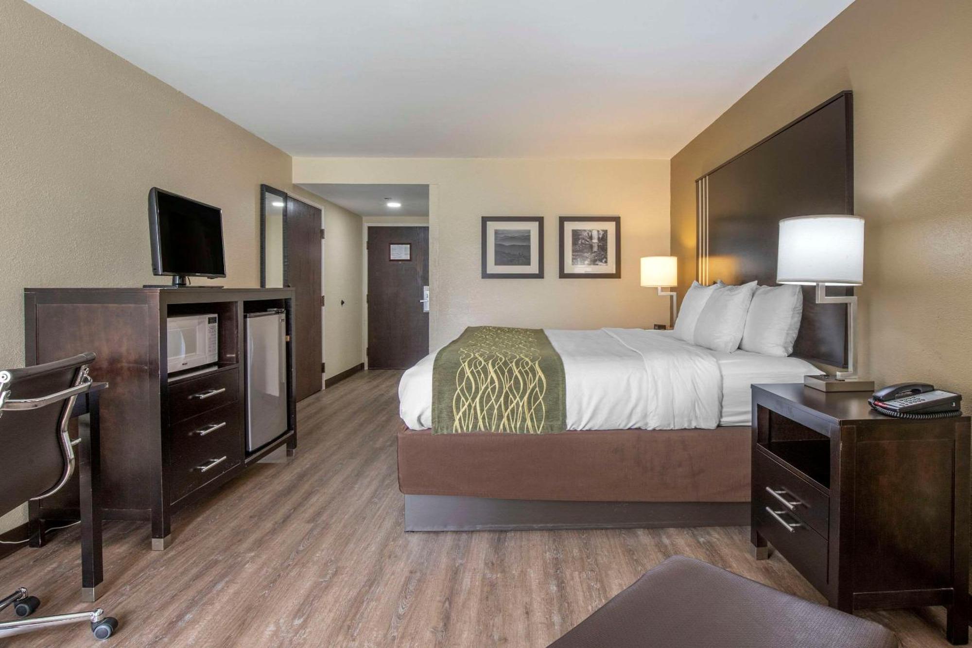 Comfort Inn Near Downtown & Blue Ridge Pkwy Marion Exteriör bild