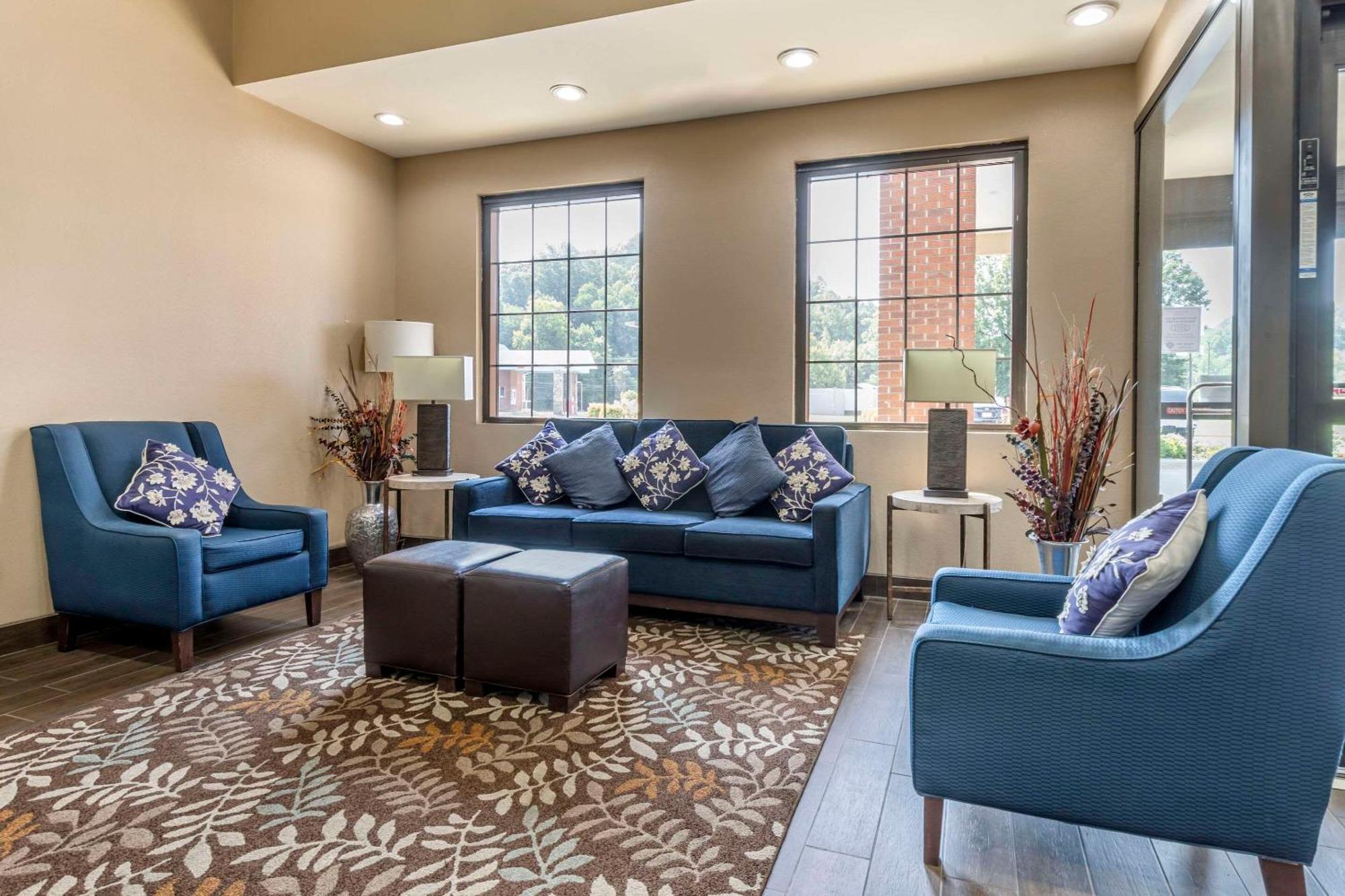 Comfort Inn Near Downtown & Blue Ridge Pkwy Marion Exteriör bild