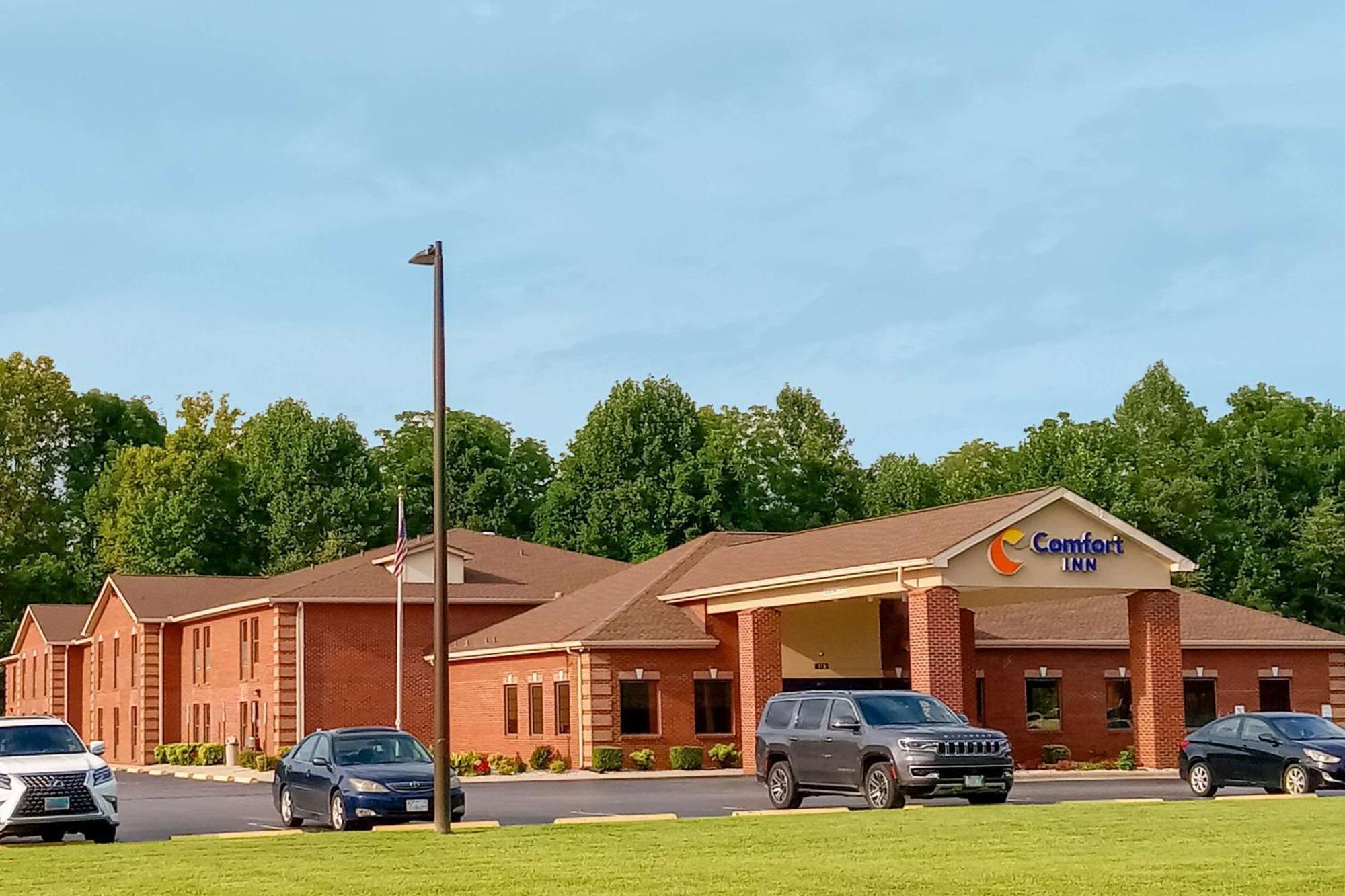 Comfort Inn Near Downtown & Blue Ridge Pkwy Marion Exteriör bild